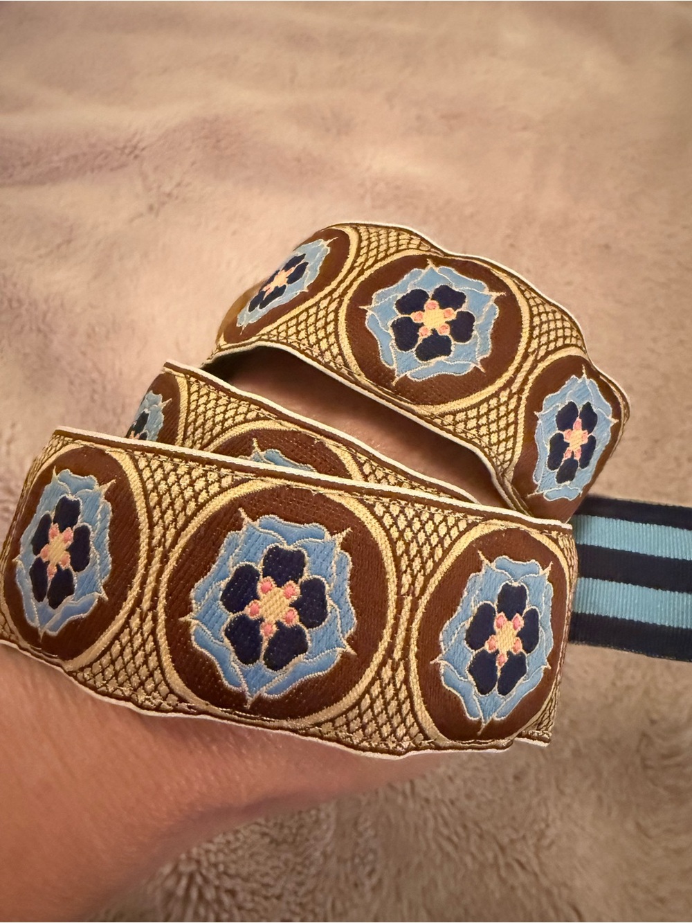 Vintage Eliza B Reversible Belt - Picture 3 of 6